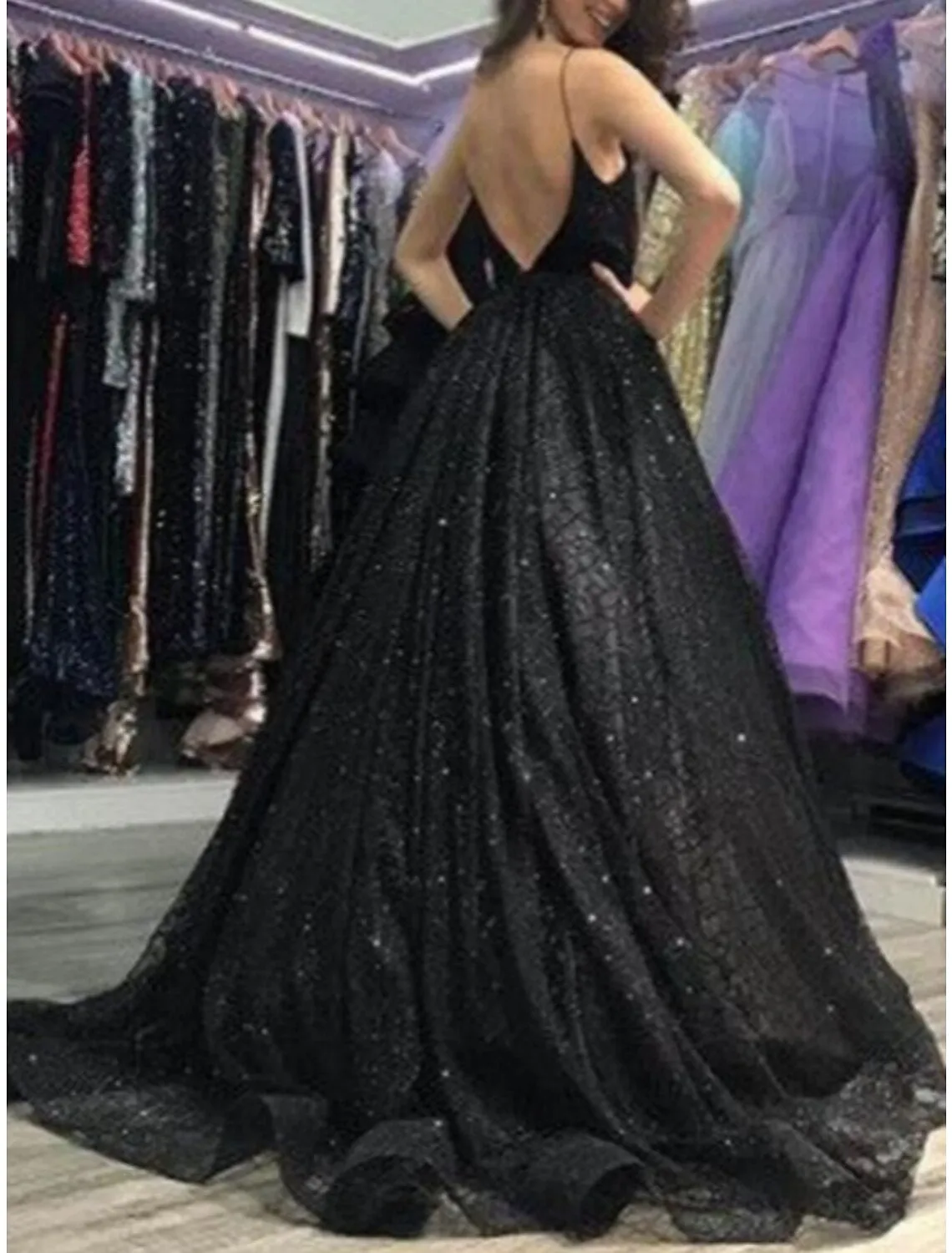 A-Line Evening Gown Elegant Dress Formal Sweep / Brush Train Black Dress Sleeveless Spaghetti Strap Sequined with Glitter Pleats Slit