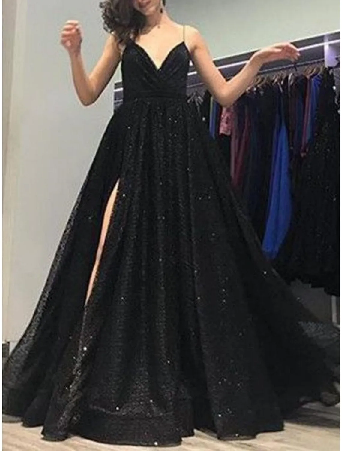 A-Line Evening Gown Elegant Dress Formal Sweep / Brush Train Black Dress Sleeveless Spaghetti Strap Sequined with Glitter Pleats Slit