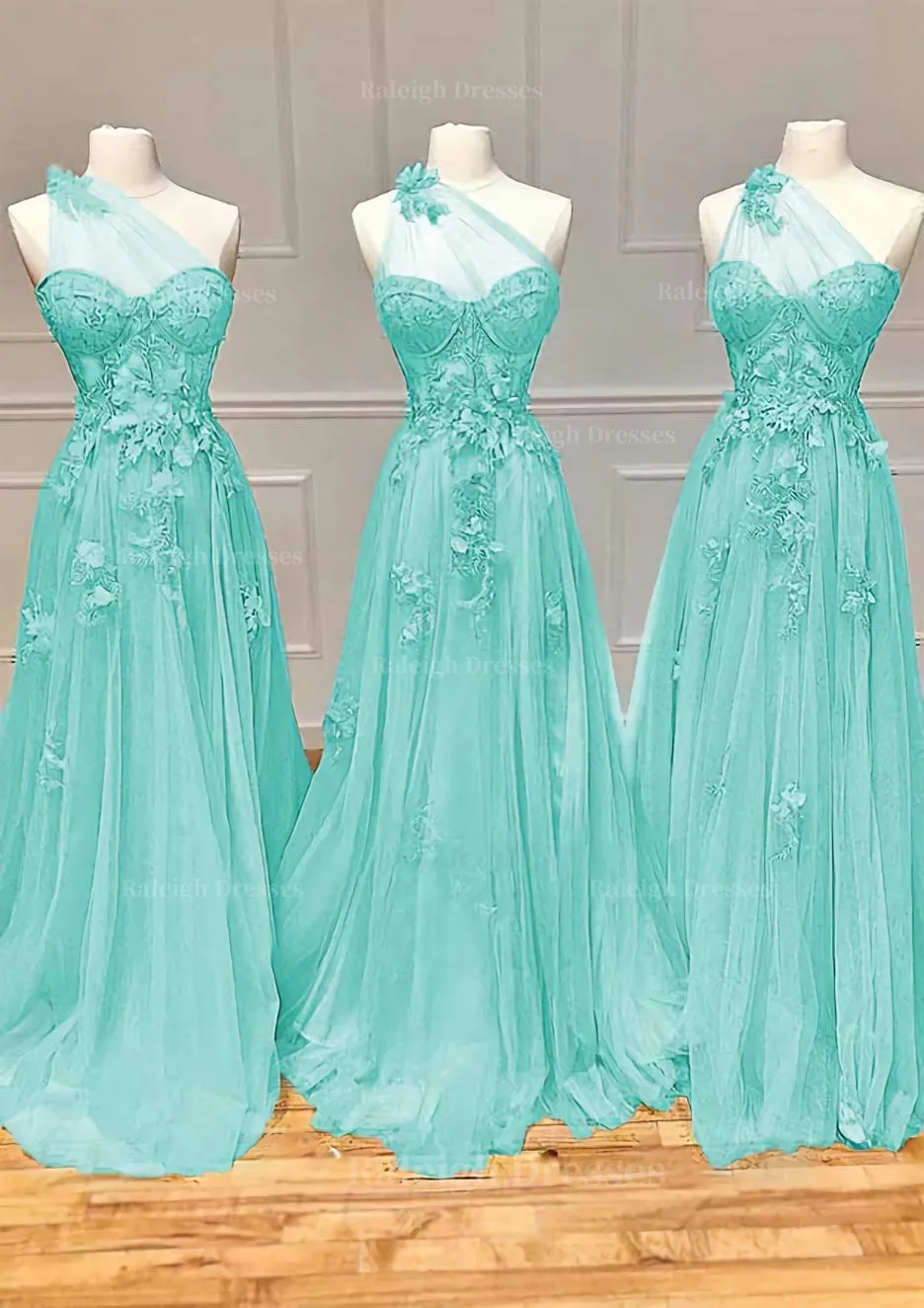 A-line One-Shoulder Sleeveless Long/Floor-Length Tulle Prom Dress with Appliqued Split