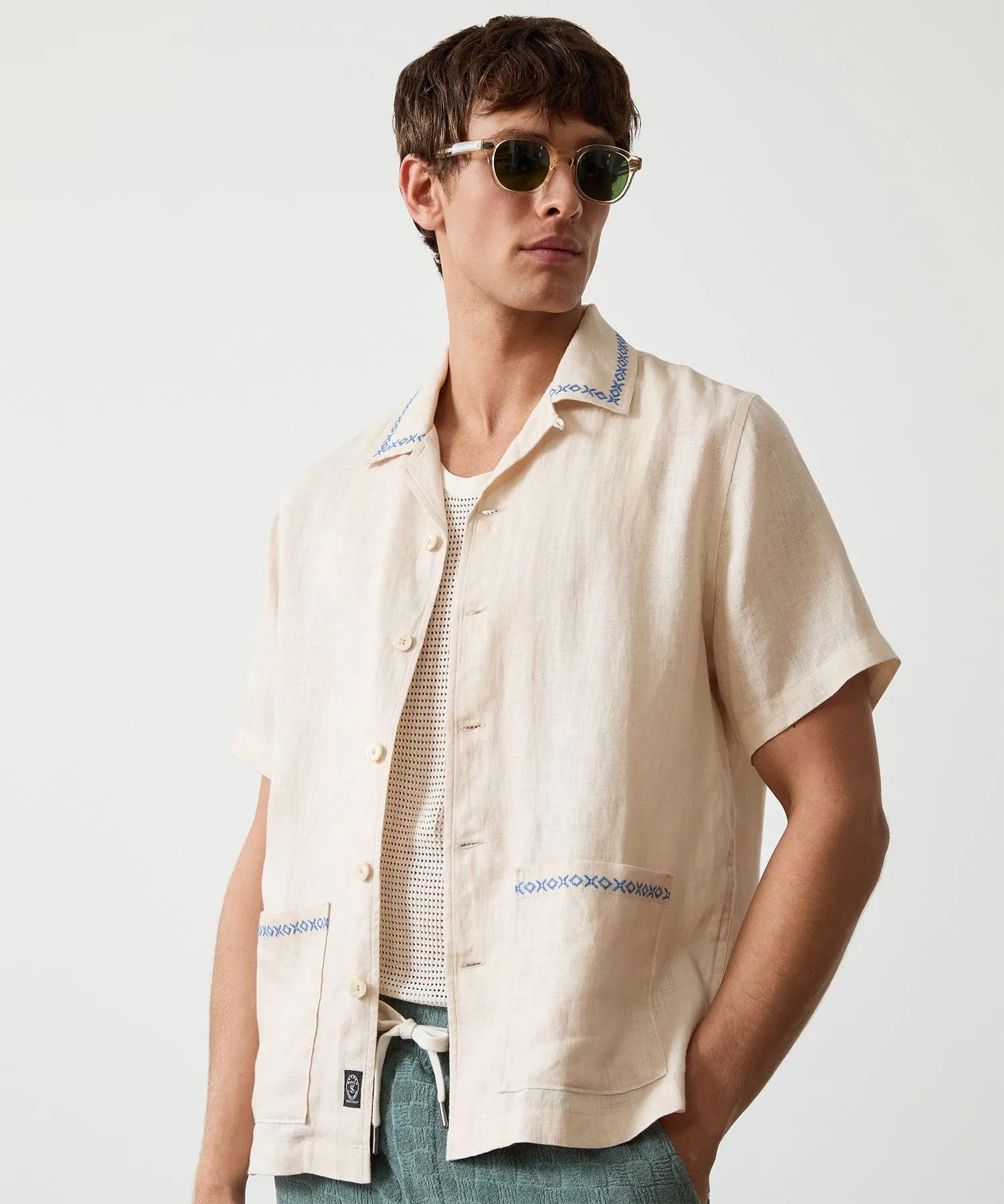 Embroidered Leisure Shirt in Canvas