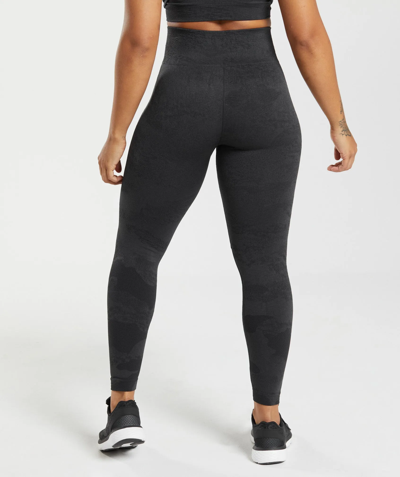 Gymshark Adapt Camo Seamless Leggings - Black/Onyx Grey