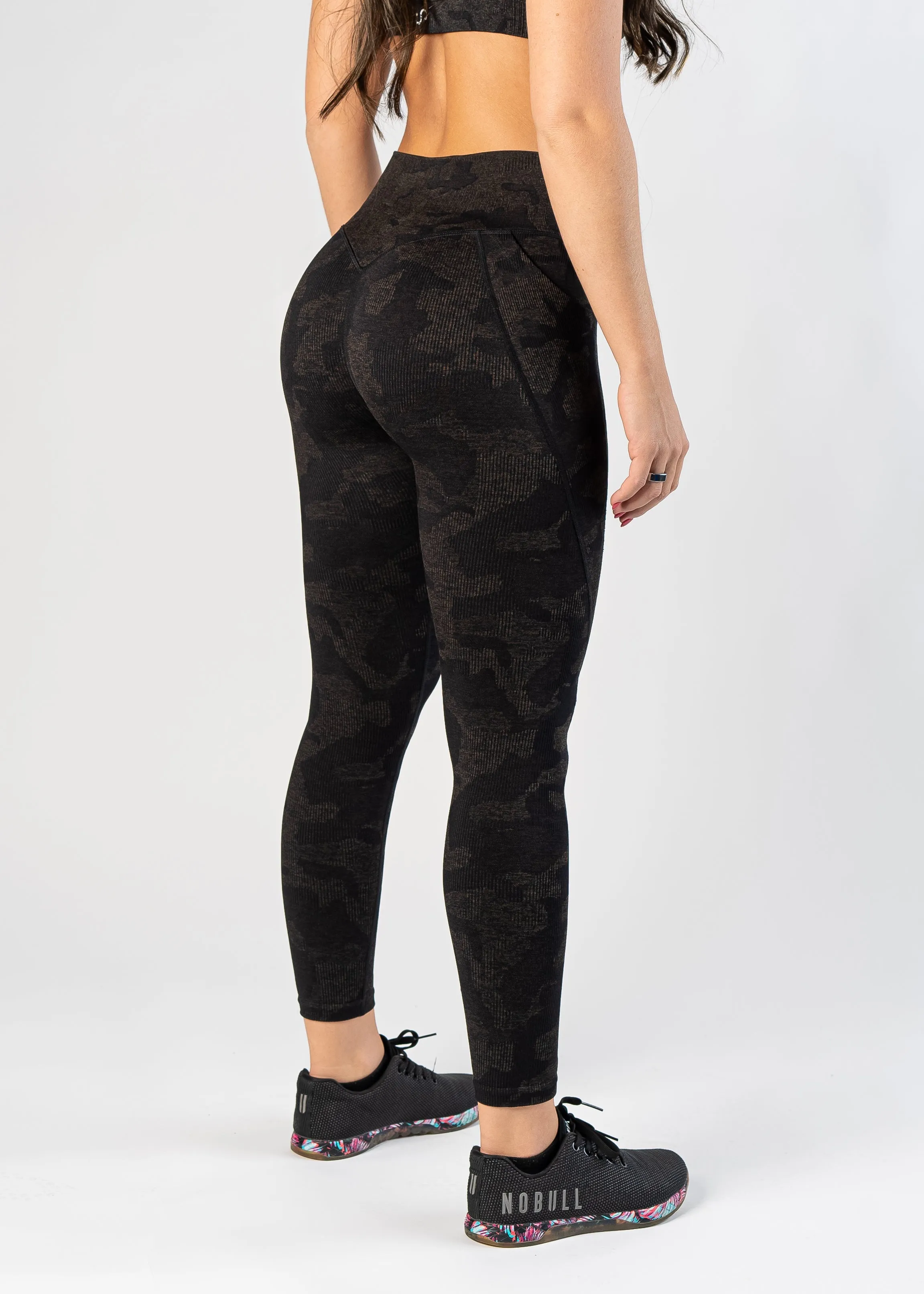 Seamless High Waist Leggings With Pockets | Black Camo