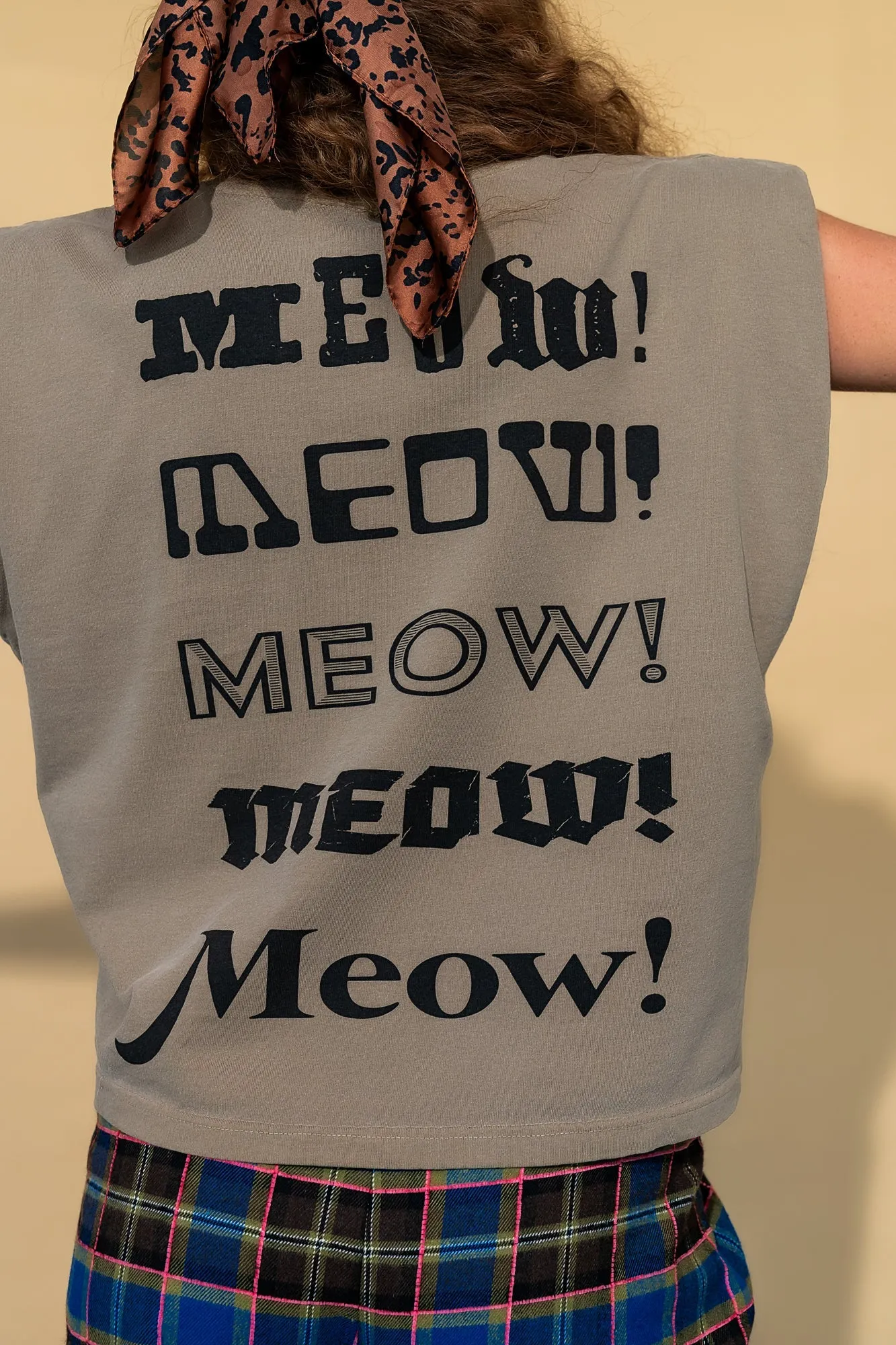 Show Me Your Kitties Muscle Tee in Chai