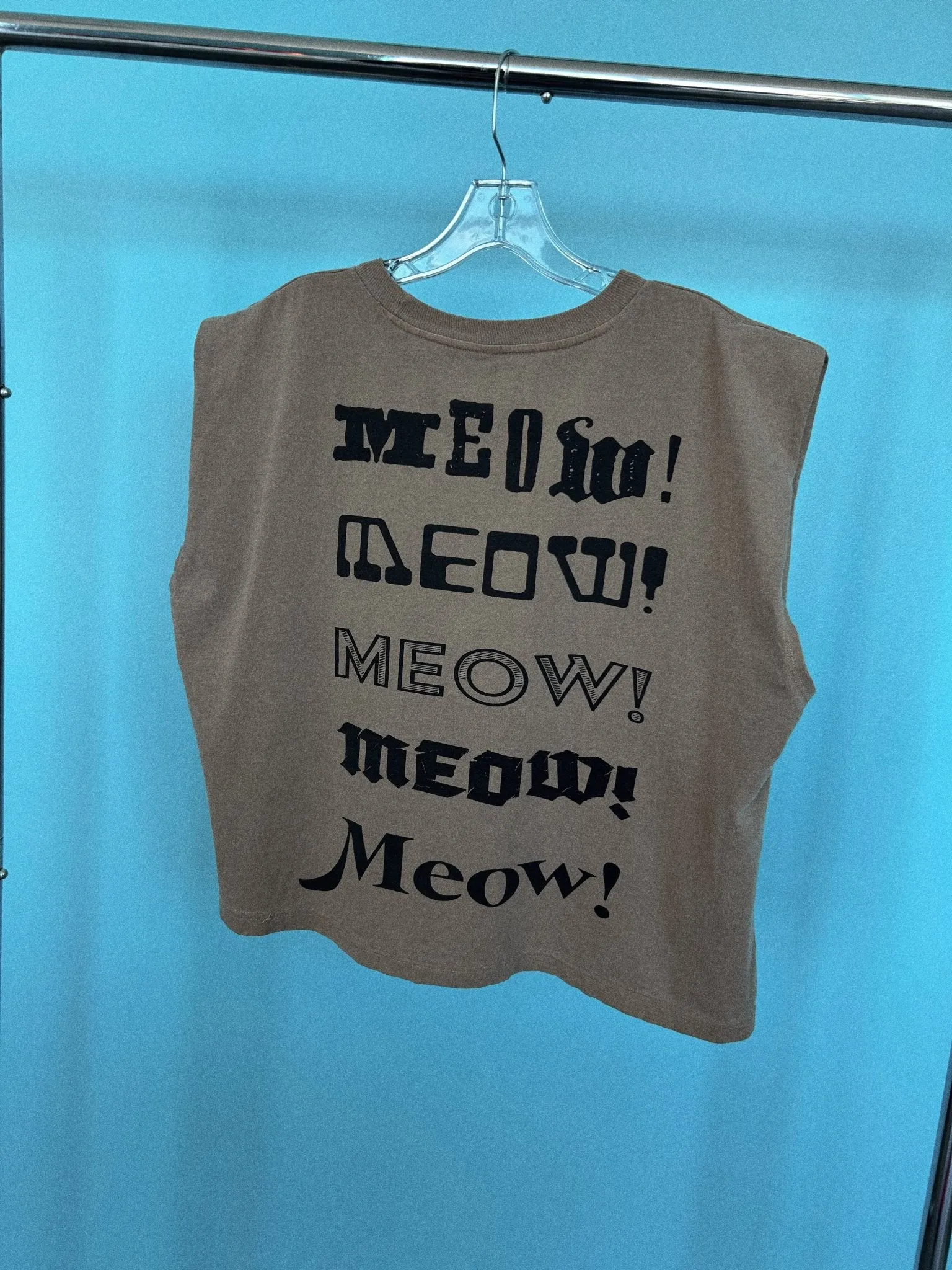 Show Me Your Kitties Muscle Tee in Chai